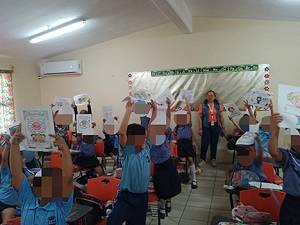 DEMA sensibiliza a estudiantes de primaria sobre prevención de la violencia de género