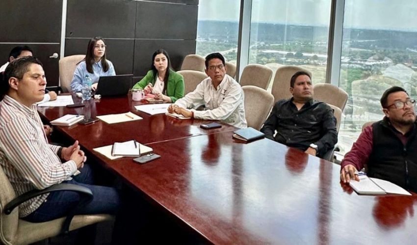 Avanza el fortalecimiento administrativo de dependencias y entidades estatales